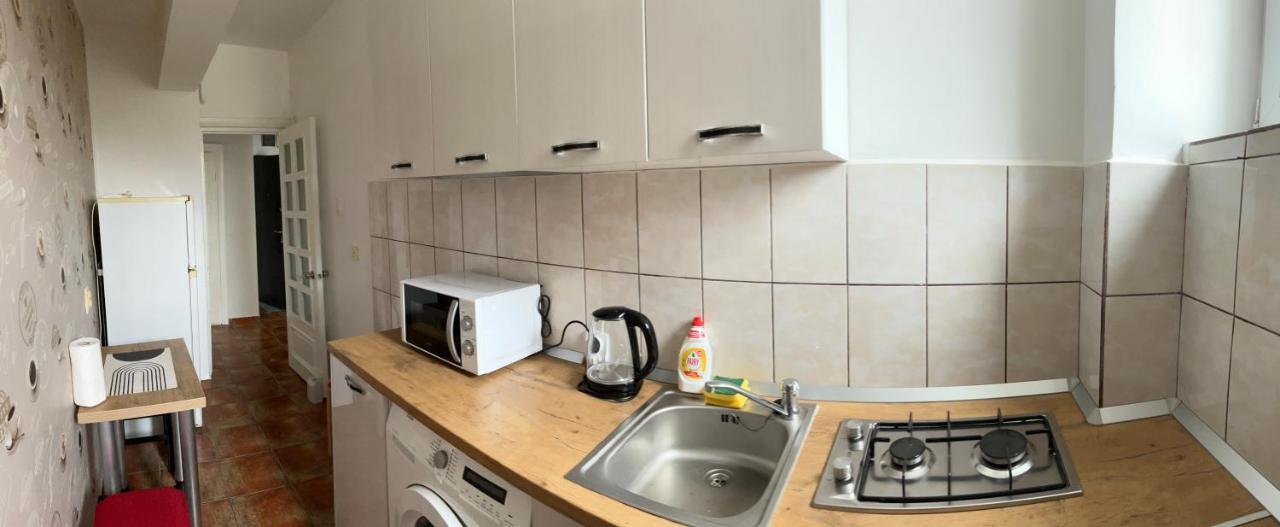 Linna Apartament Galati  Exterior photo